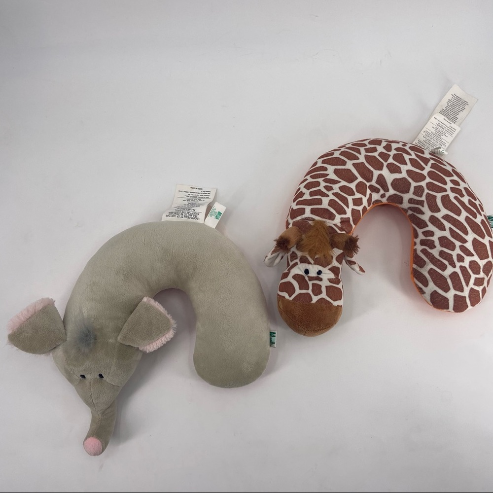 Animal Planet Travel Neck Pillow Elephant Giraffe